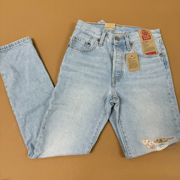 💐HOST PICK! LEVIS 501 150th ANNIVERSARY JEANS - Picture 8 of 11